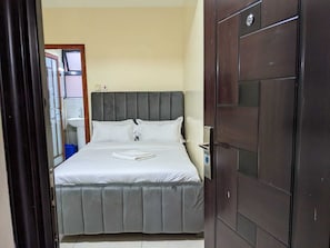 Superior Studio | 1 bedroom, premium bedding, memory foam beds, individually furnished