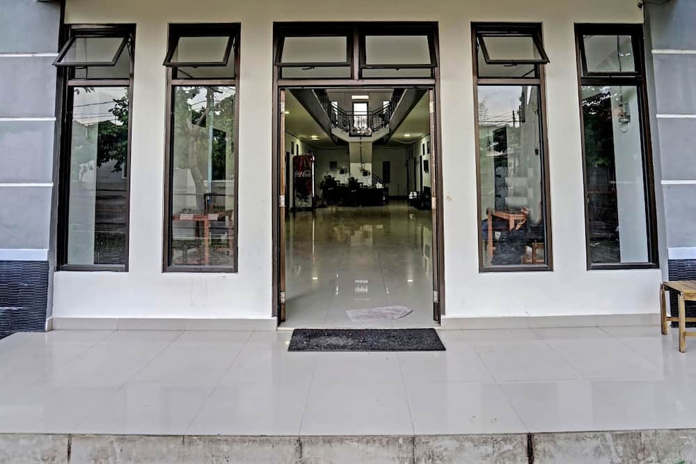 Hotel O Kambang Iwak Area Near Kambang Iwak Park Formerly Kerangga