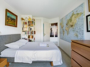 1 bedroom, iron/ironing board, WiFi, bed sheets - Appartement Gaston - Welkeys (Marseille)