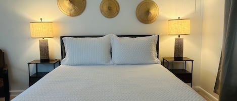 1 habitación, tabla de planchar con plancha, wifi gratis y ropa de cama