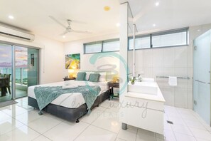 Apartamento de lujo | 3 dormitorios, escritorio, espacio para trabajar con un portátil
