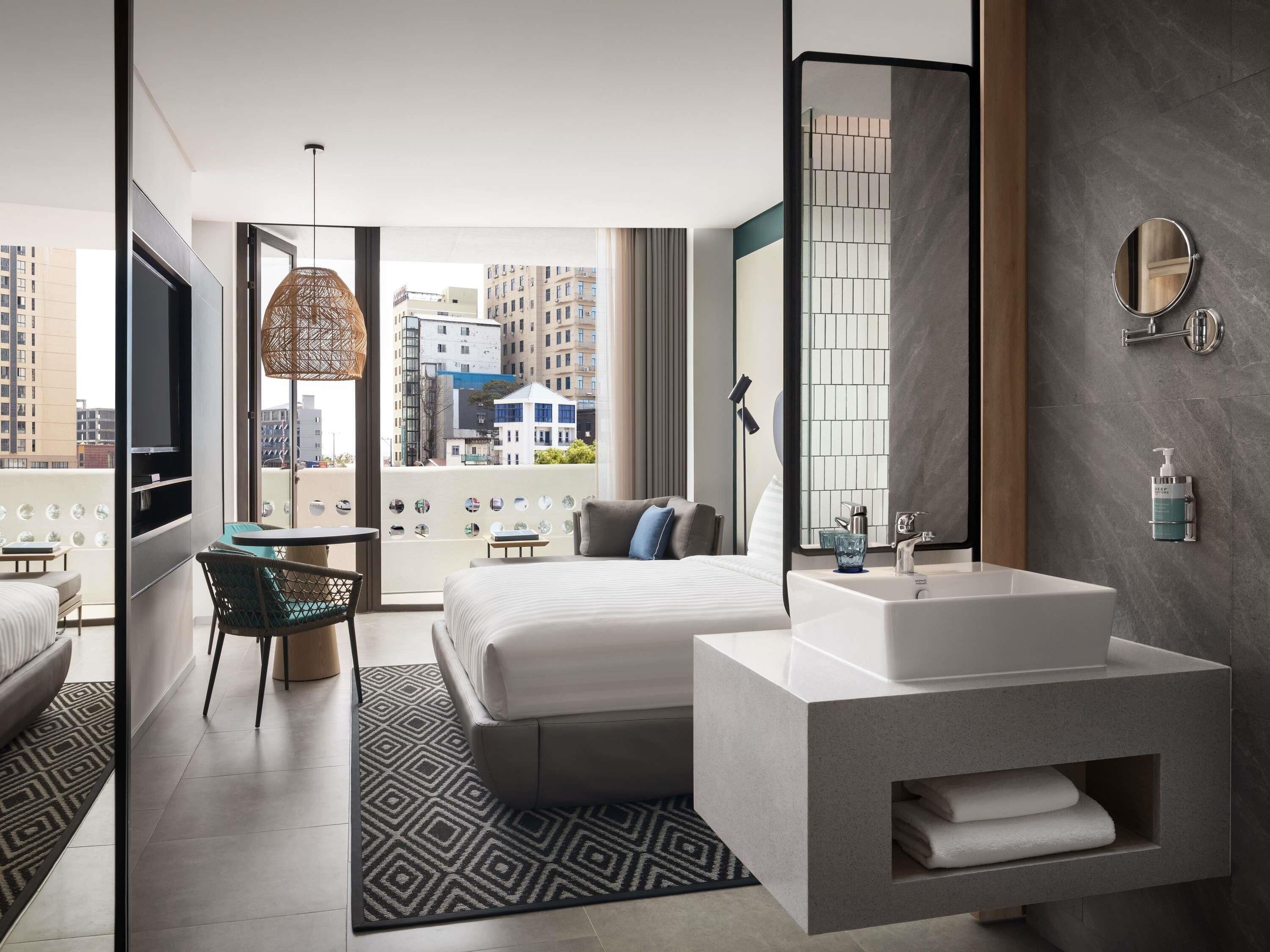 Standard Room, 1 Double Bed, City View