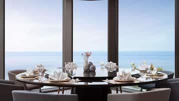 Breakfast, lunch, dinner served; pool views