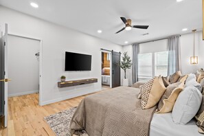 3 Schlafzimmer, Bügeleisen/Bügelbrett, WLAN, Bettwäsche