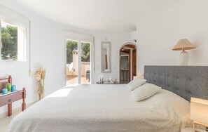 3 Schlafzimmer, Bügeleisen/Bügelbrett, WLAN