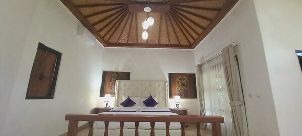 Deluxe Suite | Premium bedding, pillowtop beds, individually decorated - Matahari Inn Kuta Lombok (Kuta)