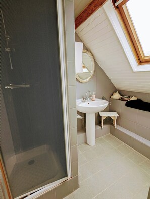 Bathroom - Le Translon  (Saint-Pierre-Aigle)