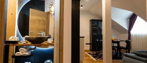 Deluxe Apartment | Living area | 120-cm LED TV with digital channels, TV