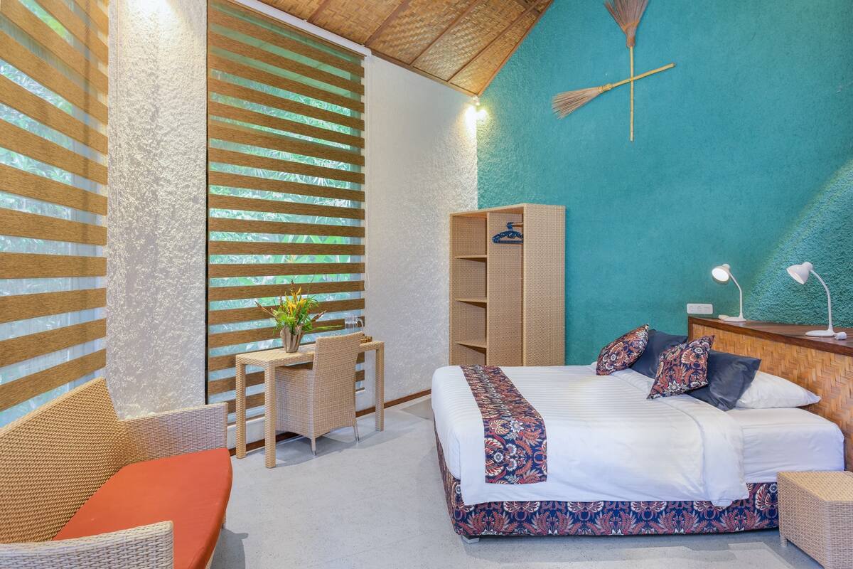 1 bedroom, desk, free WiFi