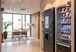 Vending machine - B&B HOTEL Saint-Geours-De-Maremne Hossegor (Saint-Geours-de-Maremne)