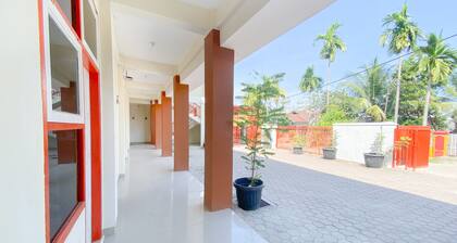 Capital O 3092 Falah Residence Syariah