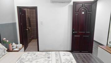 8 habitaciones y wifi