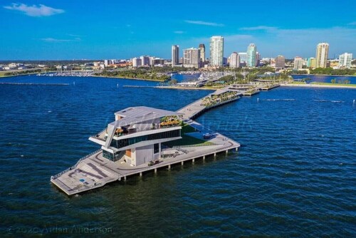 Romance in the City - 1 Bdrm Studio in Downtown!