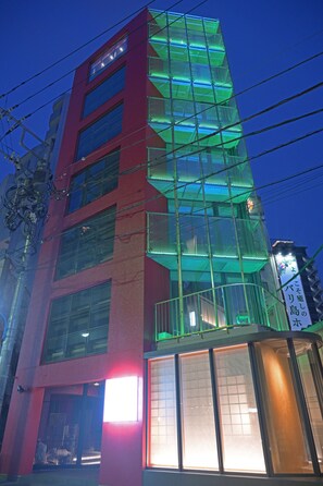 Exterior - ELE Cabin Shinjuku Kabukicho (Tokyo)