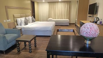 Quarto superior | 1 quarto, roupas de cama premium, frigobar