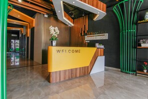 Reception - Collection O Millenium Inn (Medan)