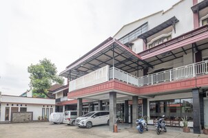 Fachada de la propiedad