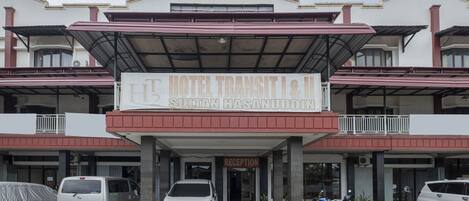 Fachada de la propiedad