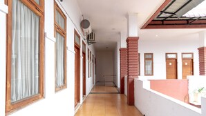 Khu sảnh