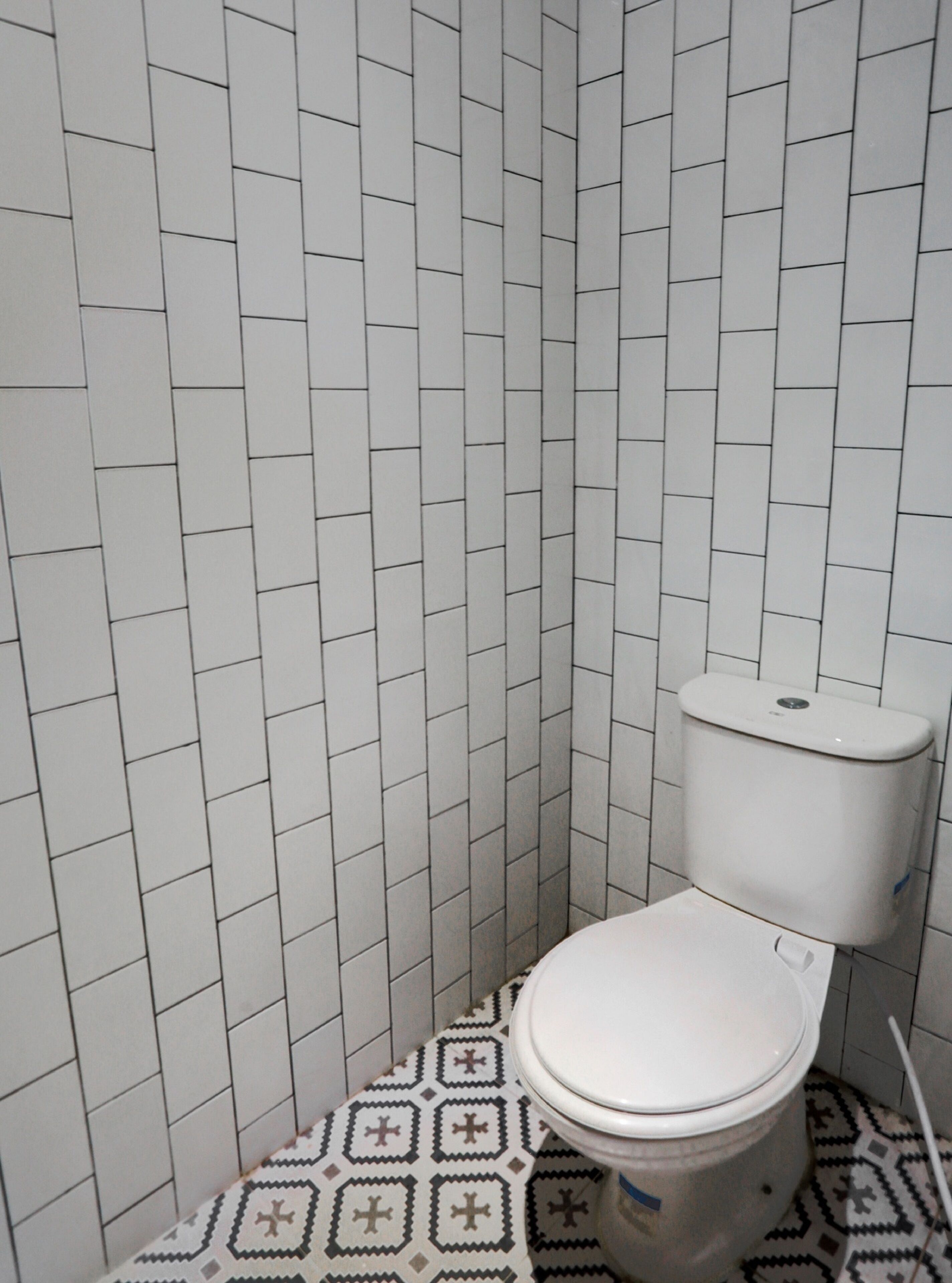 Kahden hengen standard-huone (kaksi sänkyä) | Kylpyhuone | Suihku