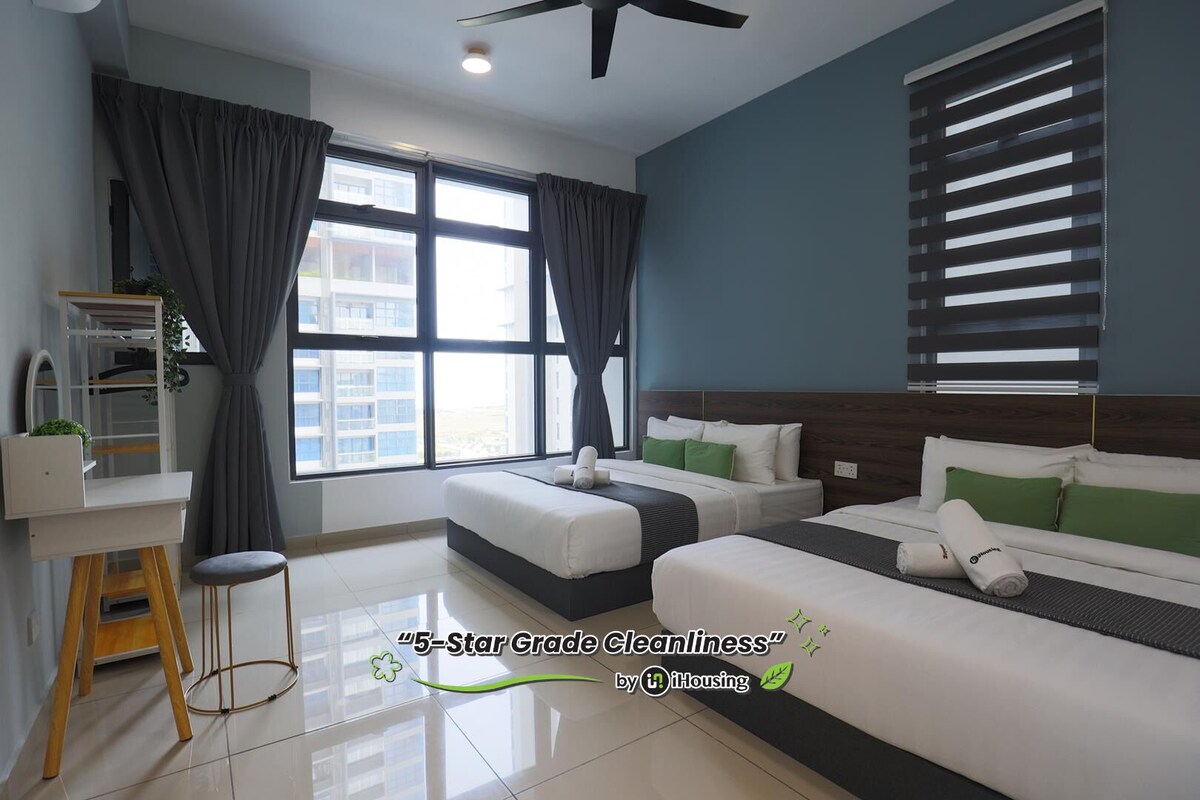 Apartemen Basic | Seprai premium, meja kerja, dan ruang kerja ramah laptop