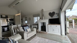 智能電視、壁爐