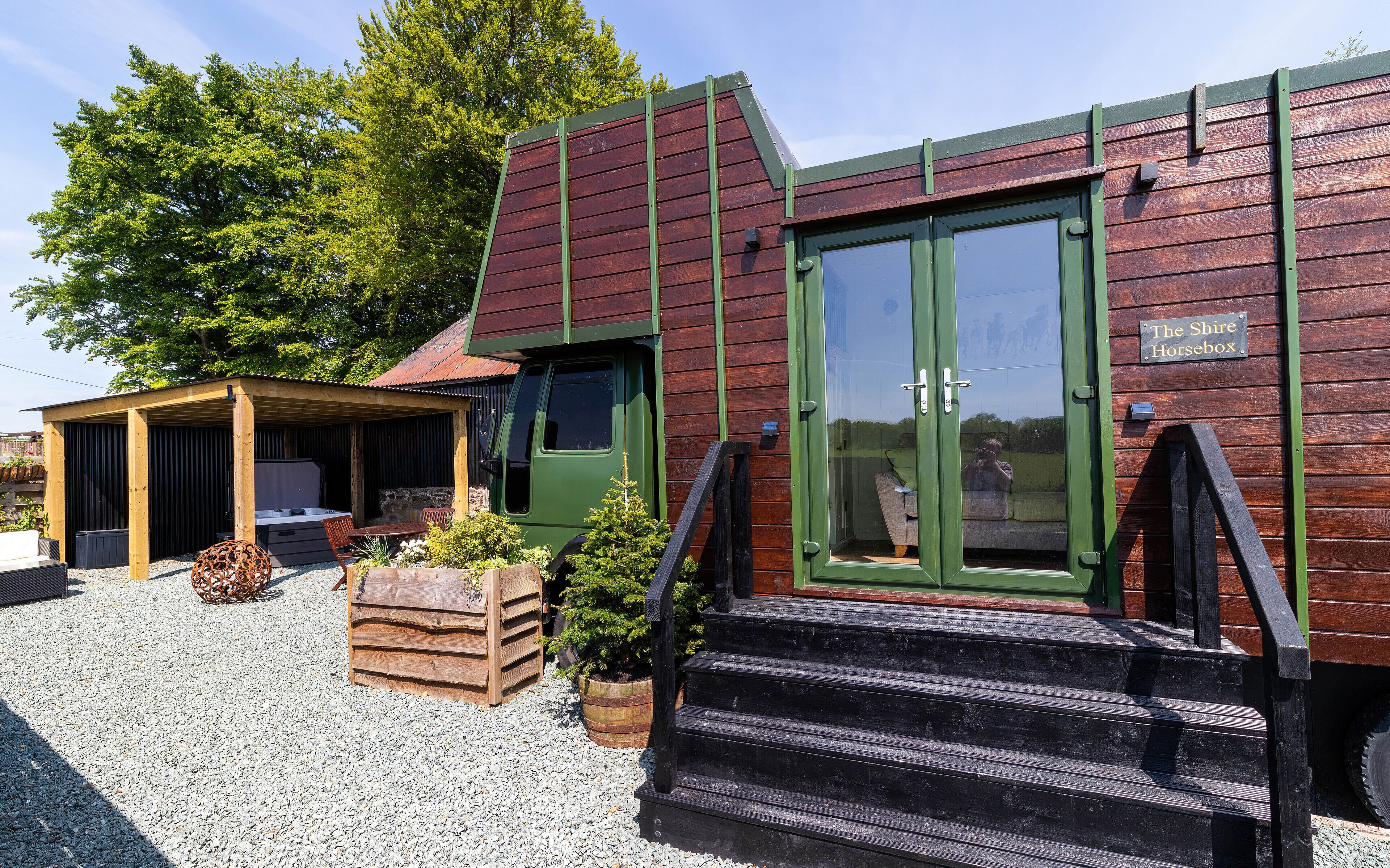 The Shire - Luxury Unique Stay, With Private hot tub - 5 Cyfie Farm
