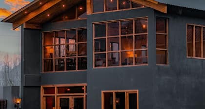 Dynasty Hotel Skardu