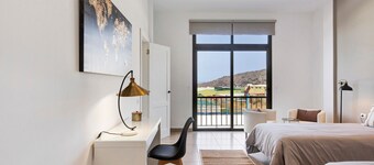 Vacation Home "Urban Park Girasol" with Sea View, Balcony & Wi-Fi
