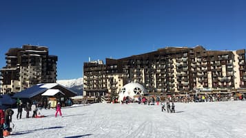 Snow and ski sports