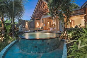 Villa Romantica, 1 letto king, non fumatori, vista giardino (with Free Daily Afternoon Tea) | 1 camera, minibar, una cassaforte in camera, una scrivania