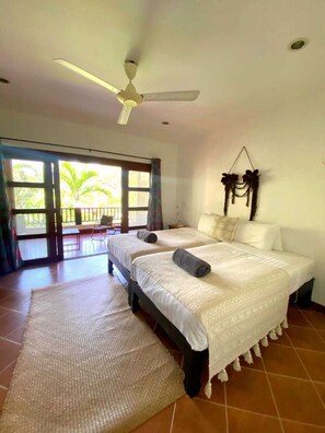 Deluxe Twin Room | Premium bedding, pillowtop beds, in-room safe, individually decorated