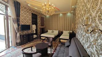 Family Double or Twin Room, 2 Double Beds | Premium bedding, in-room safe, laptop workspace, soundproofing