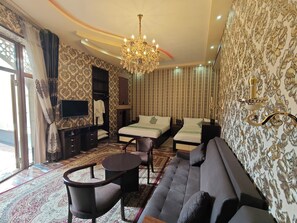 Quarto casal ou duplo família, 2 camas de casal | Roupas de cama premium, cofres nos quartos