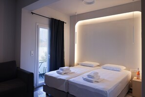 Habitación de diseño doble | Caja fuerte, cortinas opacas, sistema de insonorización