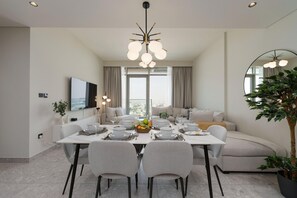 Apartment | 2 bedrooms - Graceful Apt in Prestigious Dubai Hills Close to the Golf Course (Dubai)