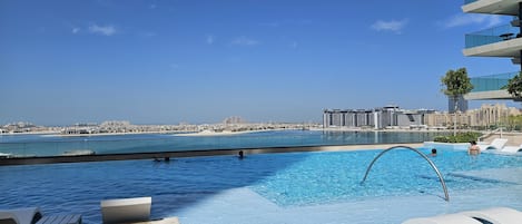 Piscina a l'aire lliure