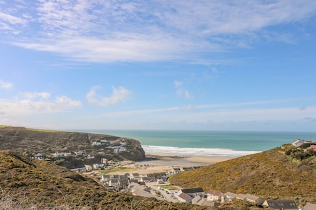 ๊ทผ์ฒ ํด๋ณ