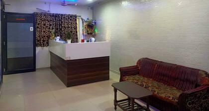 Hotel Silver Inn - Naroda