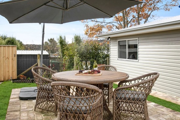 Outdoor entertaining area that captures afternoon sun