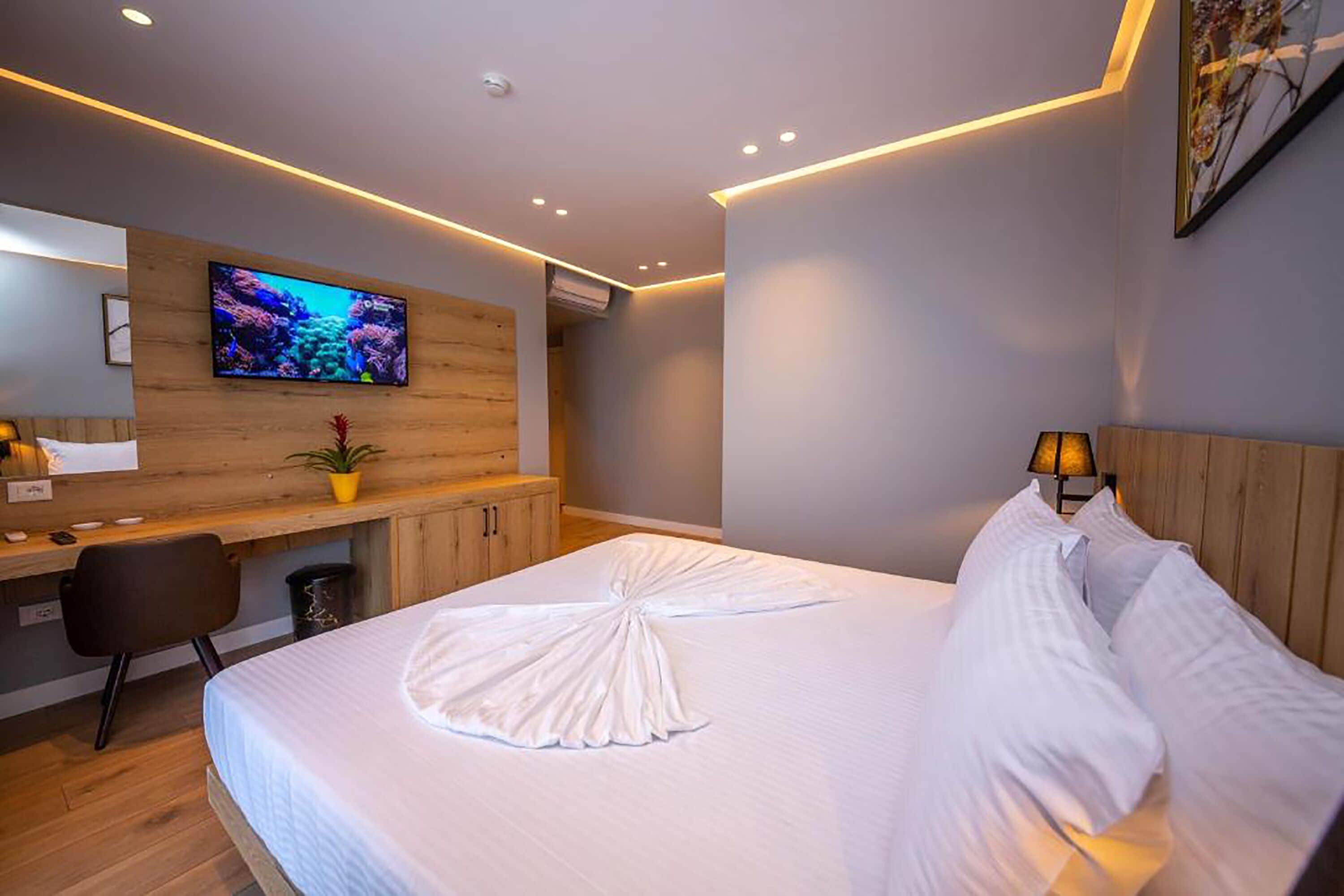 Photo - Azure Inn Hotel