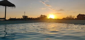 Outdoor pool - Refúgio no Campo. A tranquilidade tão próxima da cidade, no coração do Alentejo. (Évora)
