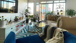 Eenvoudig appartement, 1 queensize bed met slaapbank | Interieur