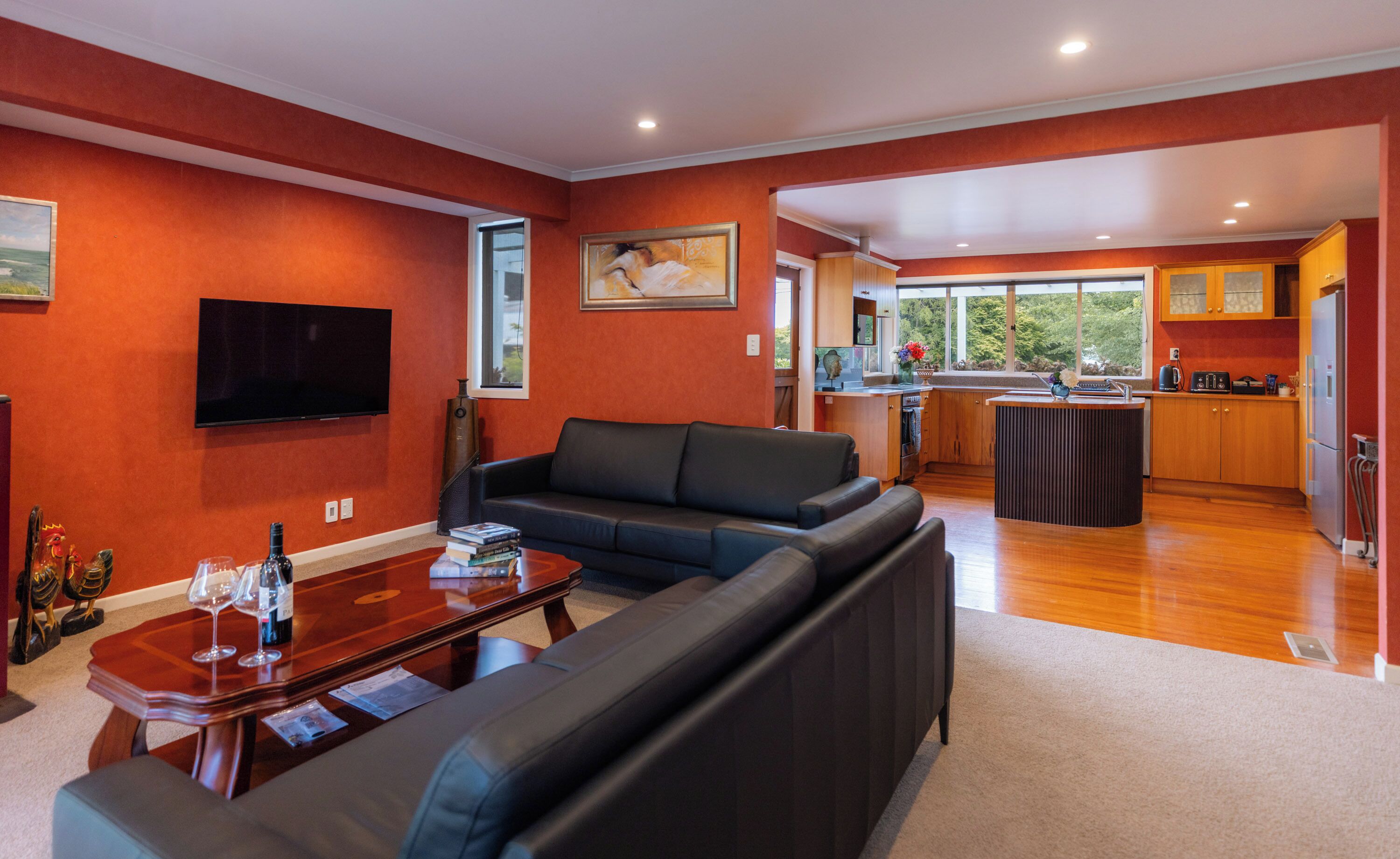 Luxury Villa | Television