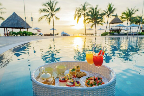 Food and drink - Palace Long Hai Resort (Ho Chi Minh City)