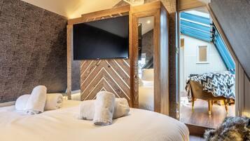 1 bedroom, iron/ironing board