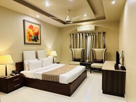 单人房 | 加厚床垫、免费 WiFi