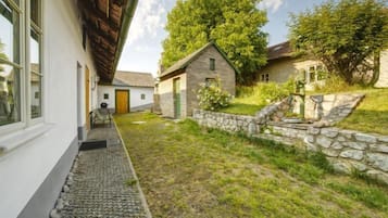 Esterni