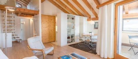 TV, DVD player, stereo