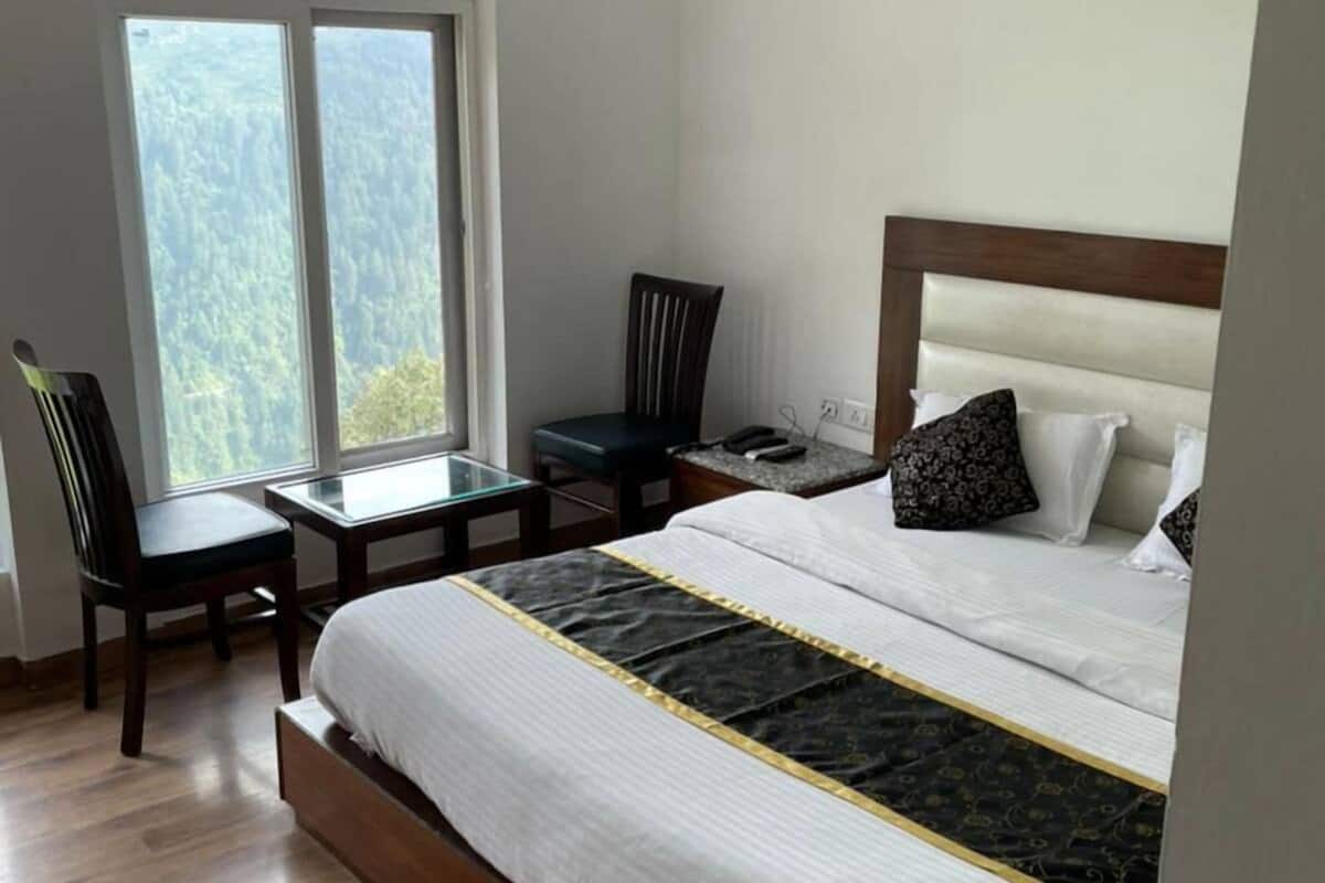 Premium Double Room | Free WiFi, bed sheets